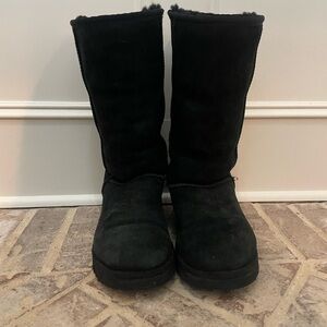 UGG Australia Classic Black Tall Shearling Boots | Cozy Winter Staple | US 9
